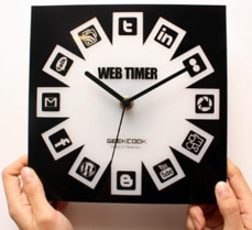 social media clock design resized 600