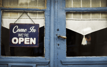 How to Increase Sales Out of Season: Restaurant Marketing